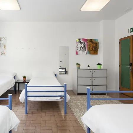 Auberge de jeunesse A In The *