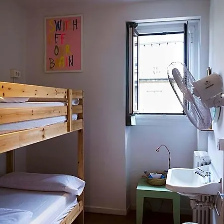 Hostal A In The San Sebastián
