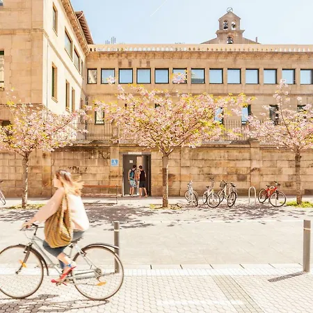 A In The Auberge de jeunesse *