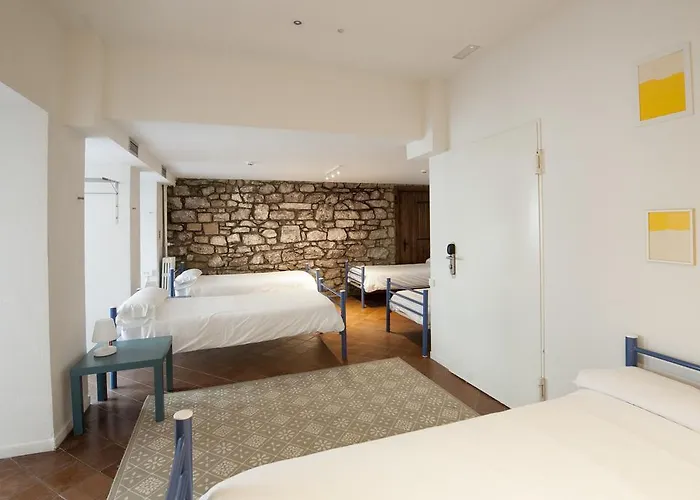 A In The * Saint-Sébastien