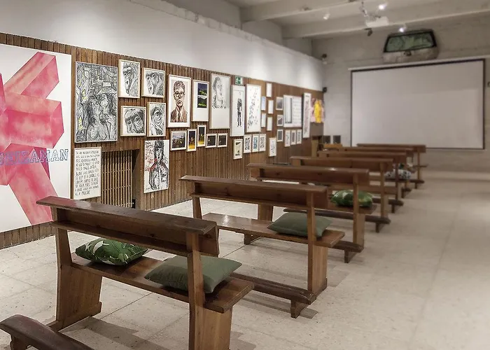 A In The * Saint-Sébastien