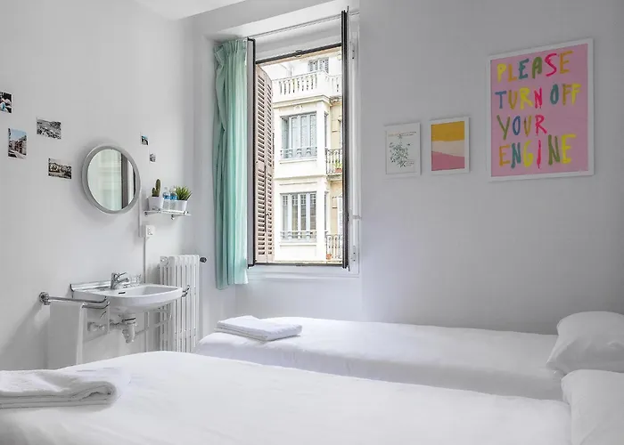 A In The Auberge de jeunesse *