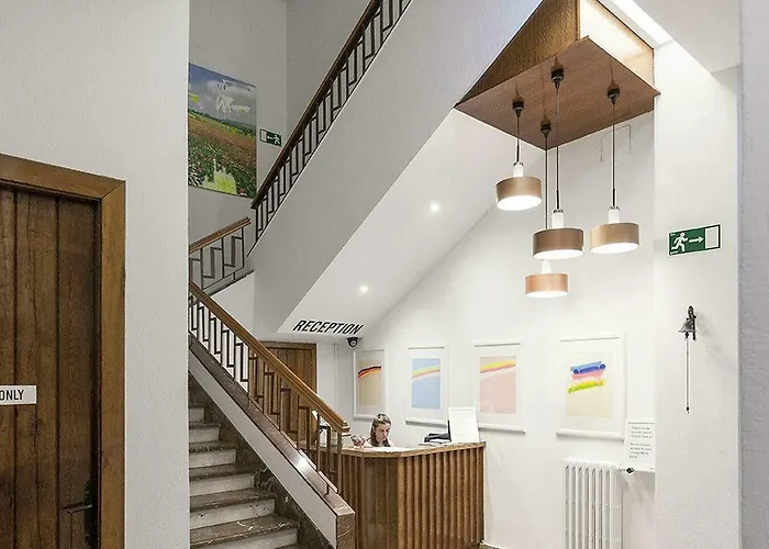 A In The Auberge de jeunesse *